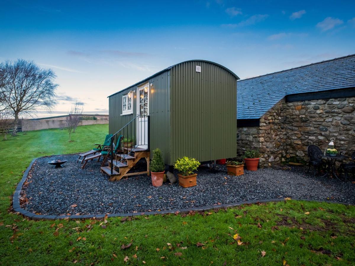 The Pleasant Hut At Mountpleasant Farm Villa Ulverston Eksteriør billede