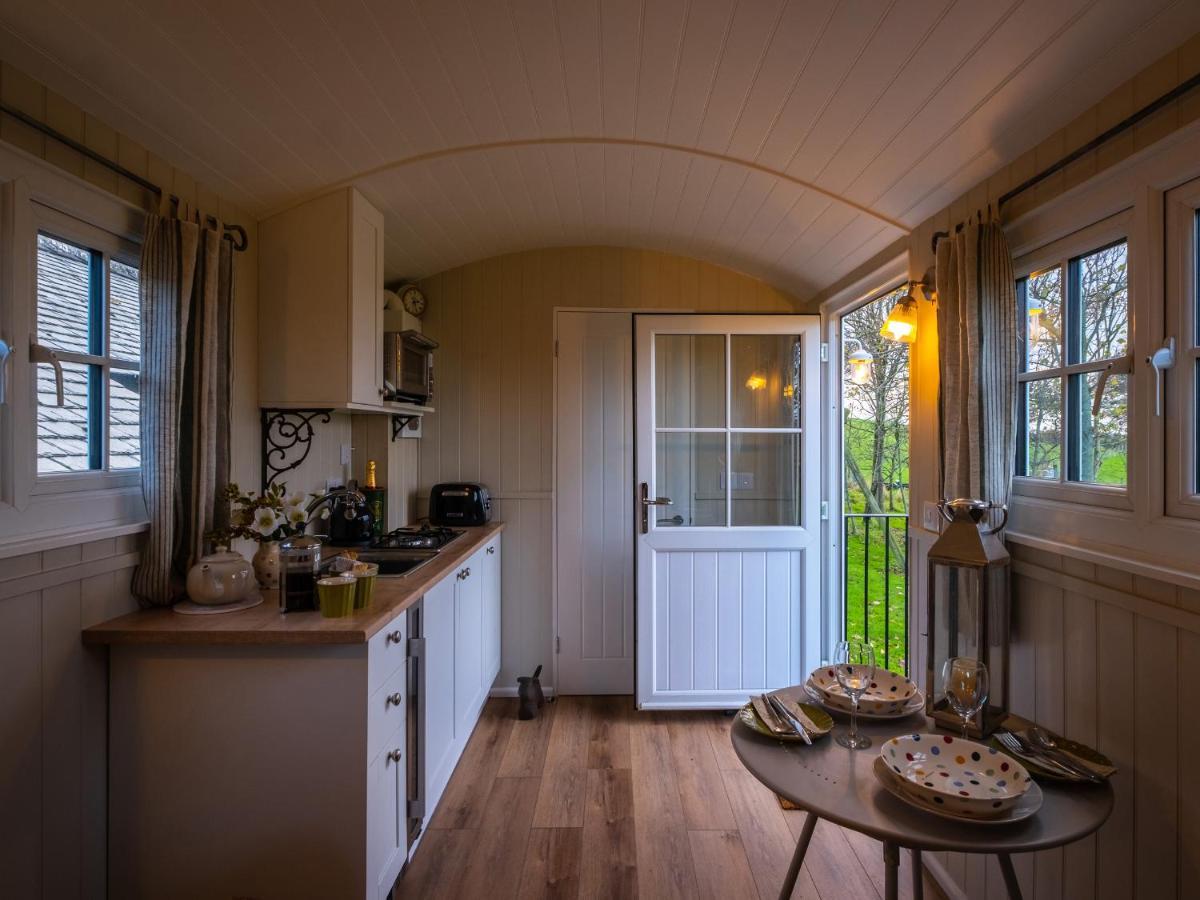 The Pleasant Hut At Mountpleasant Farm Villa Ulverston Eksteriør billede