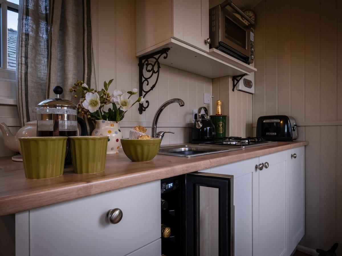 The Pleasant Hut At Mountpleasant Farm Villa Ulverston Eksteriør billede